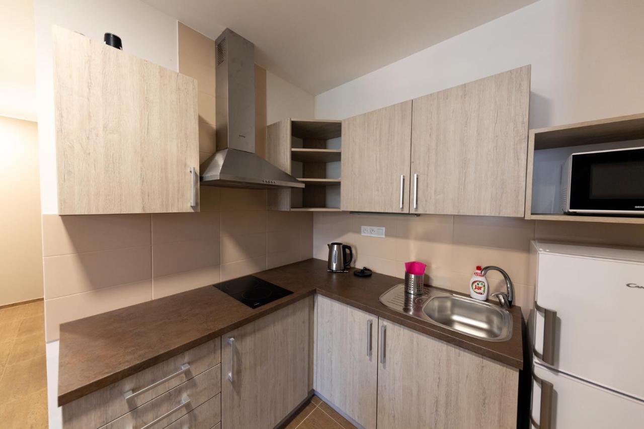 Rezidence Bělehradská Apartamento Most Exterior foto