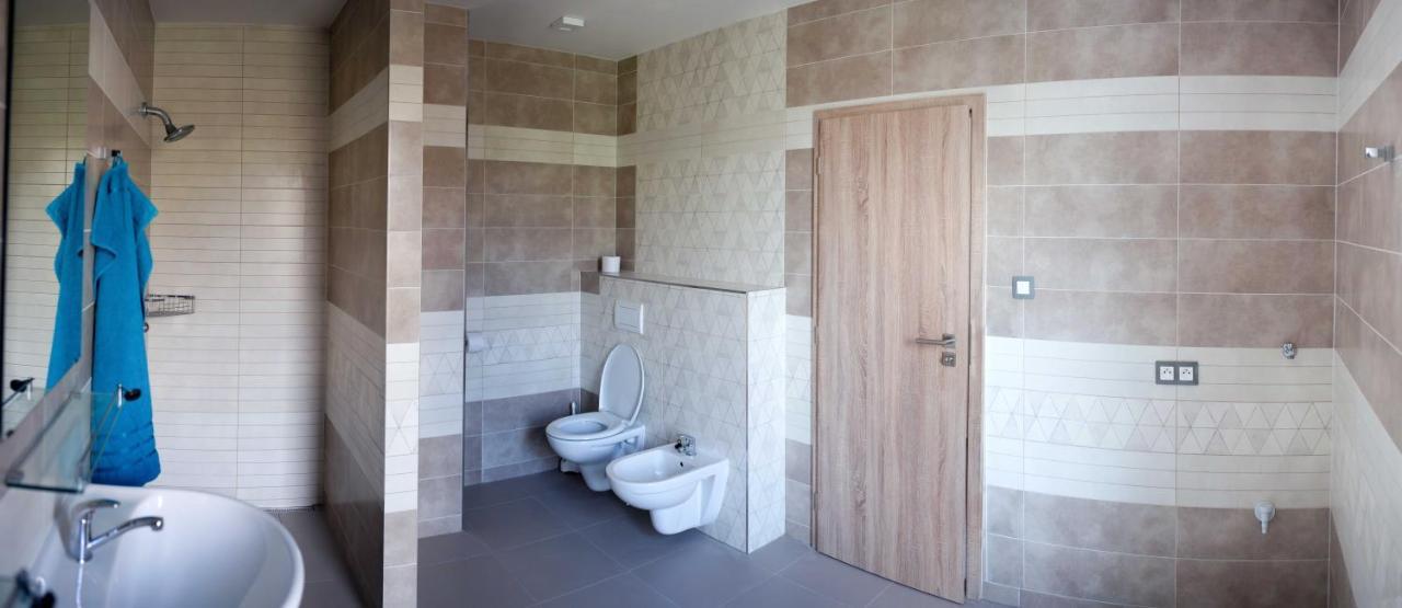 Rezidence Bělehradská Apartamento Most Exterior foto